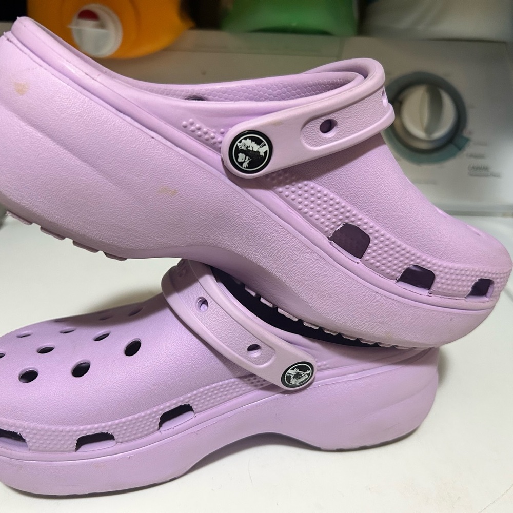 CROCS Kids Lavender Sandals - Picture 5 of 13